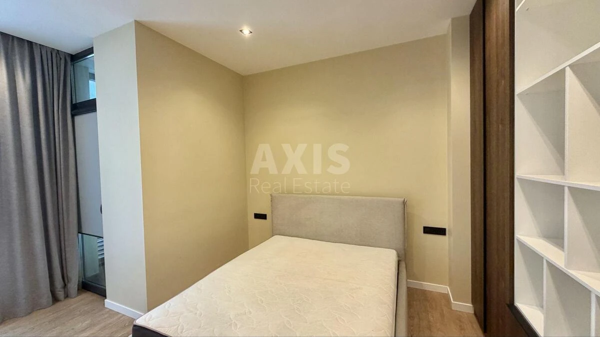 1k apartment vul. Antonovycha 446930615