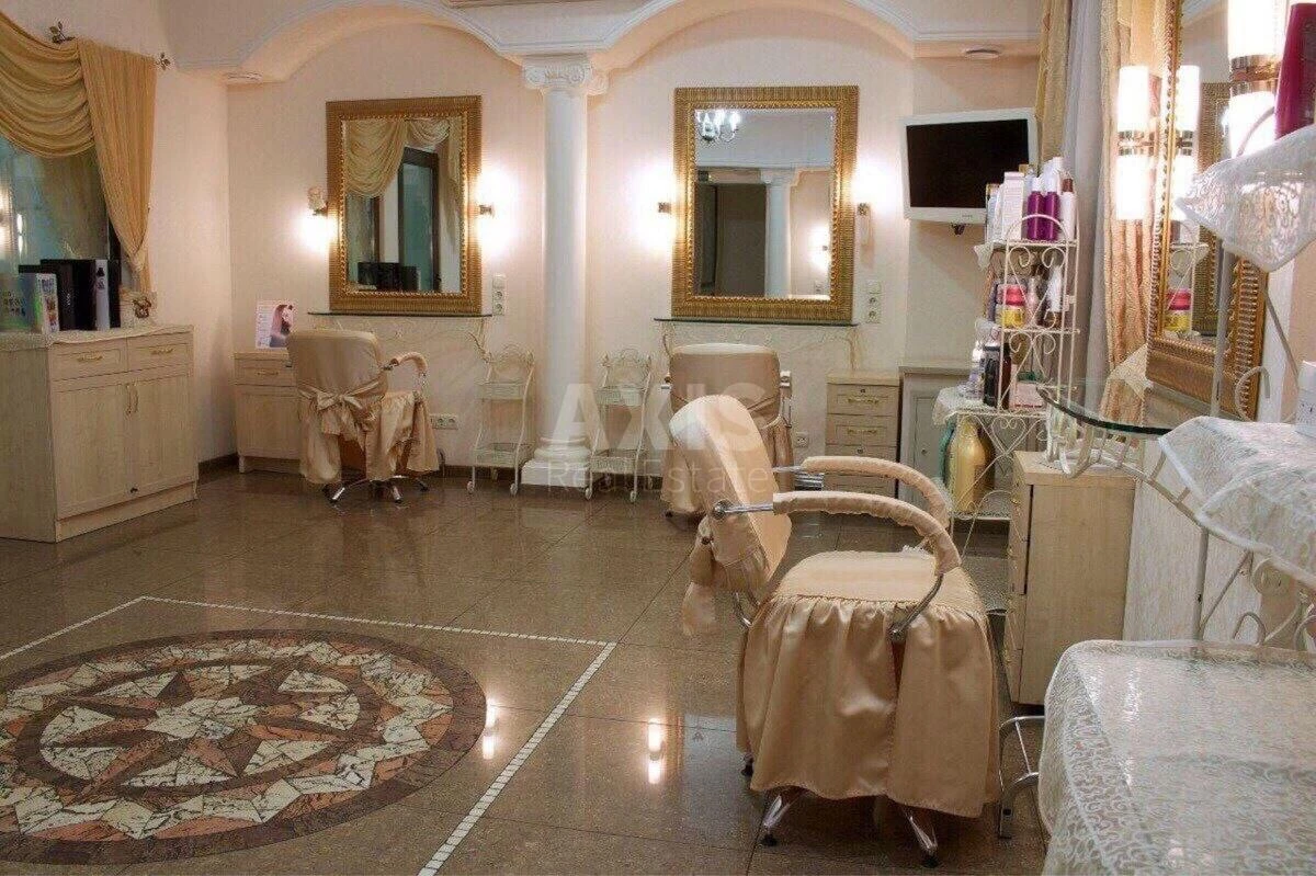 Trade object vul. Zabily Viktora 5, 101m2709022
