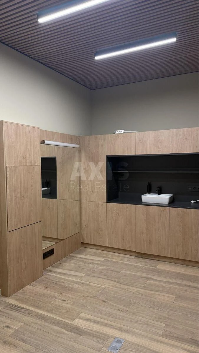 Объект торговли ул. Большая Житомирская 10, 147м26469111