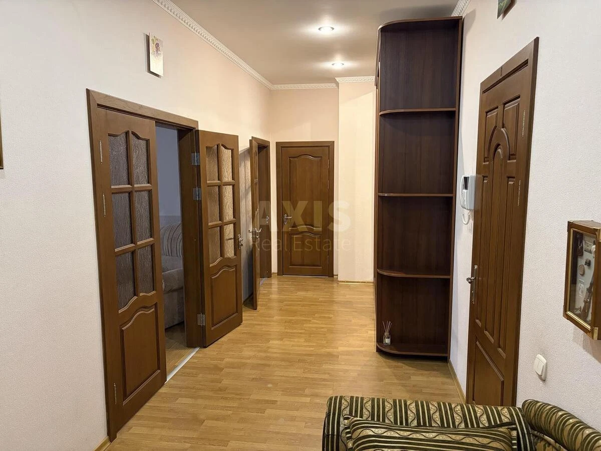 2k apartment vul. Dmytrivs'ka 697095516