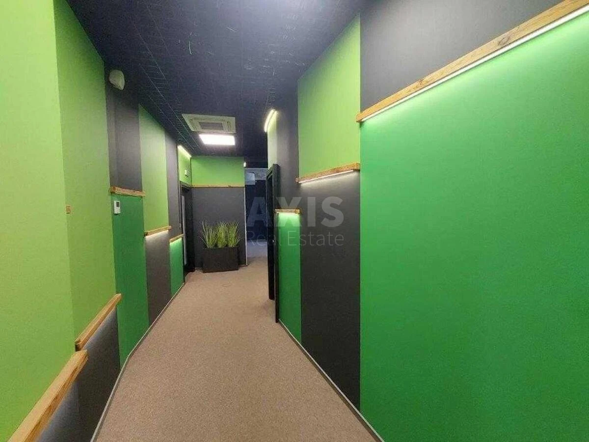 Office vul. Kyrylivs'ka 15А, 684m2662922