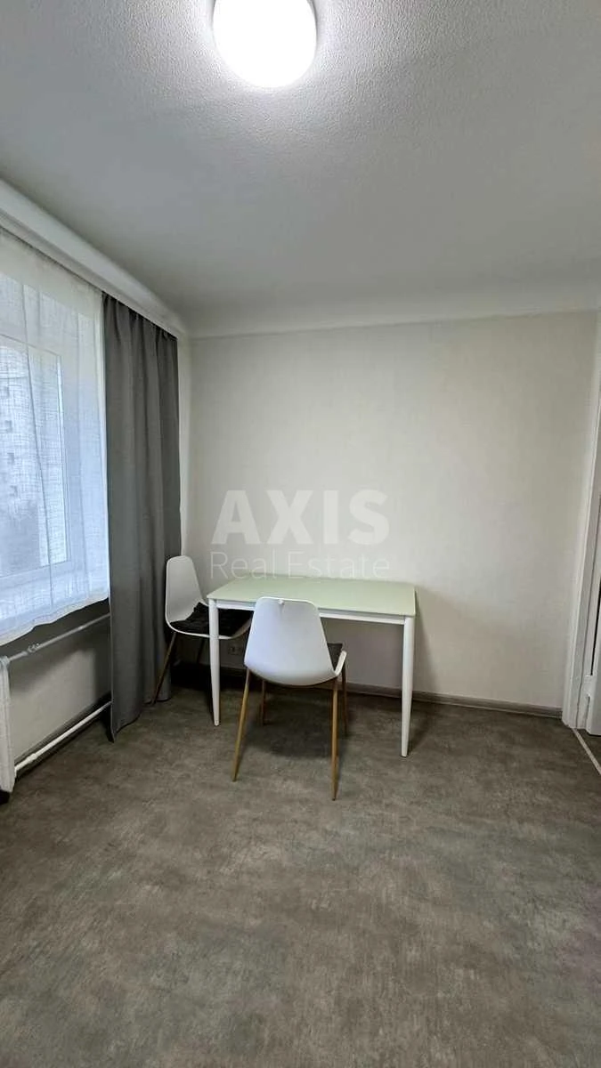 1k apartment vul. Jurkivs'ka 18707301