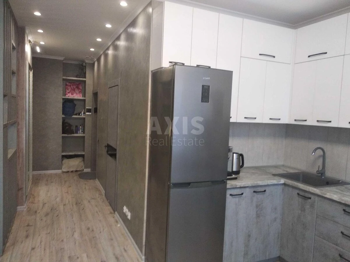 1k apartment pr-t Obolons'kyj 54709100