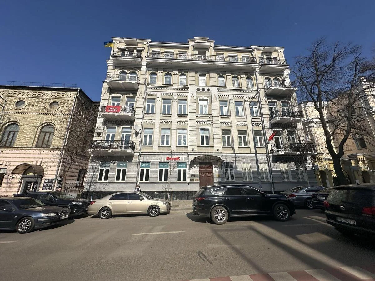 Офіс вул. Ярославів Вал 38, 434м2