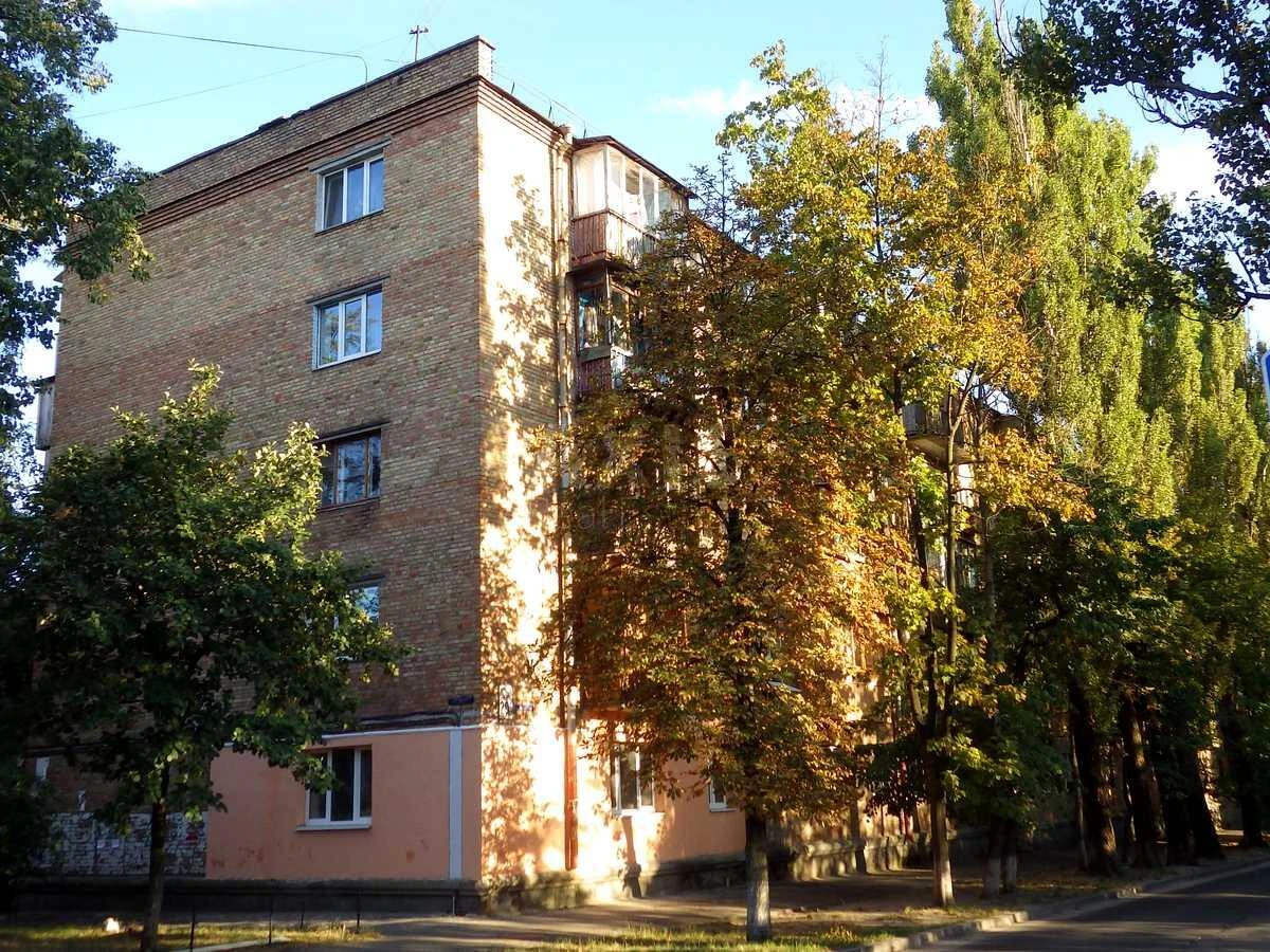 2к квартира ул. Вавиловых 20/137060312