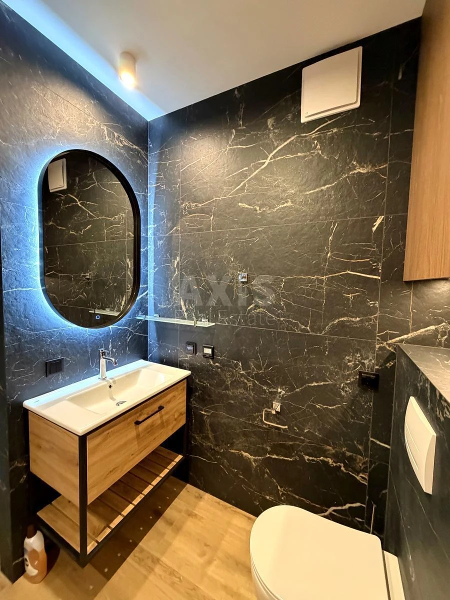 3k apartment vul. Kudri Ivana 3А703247