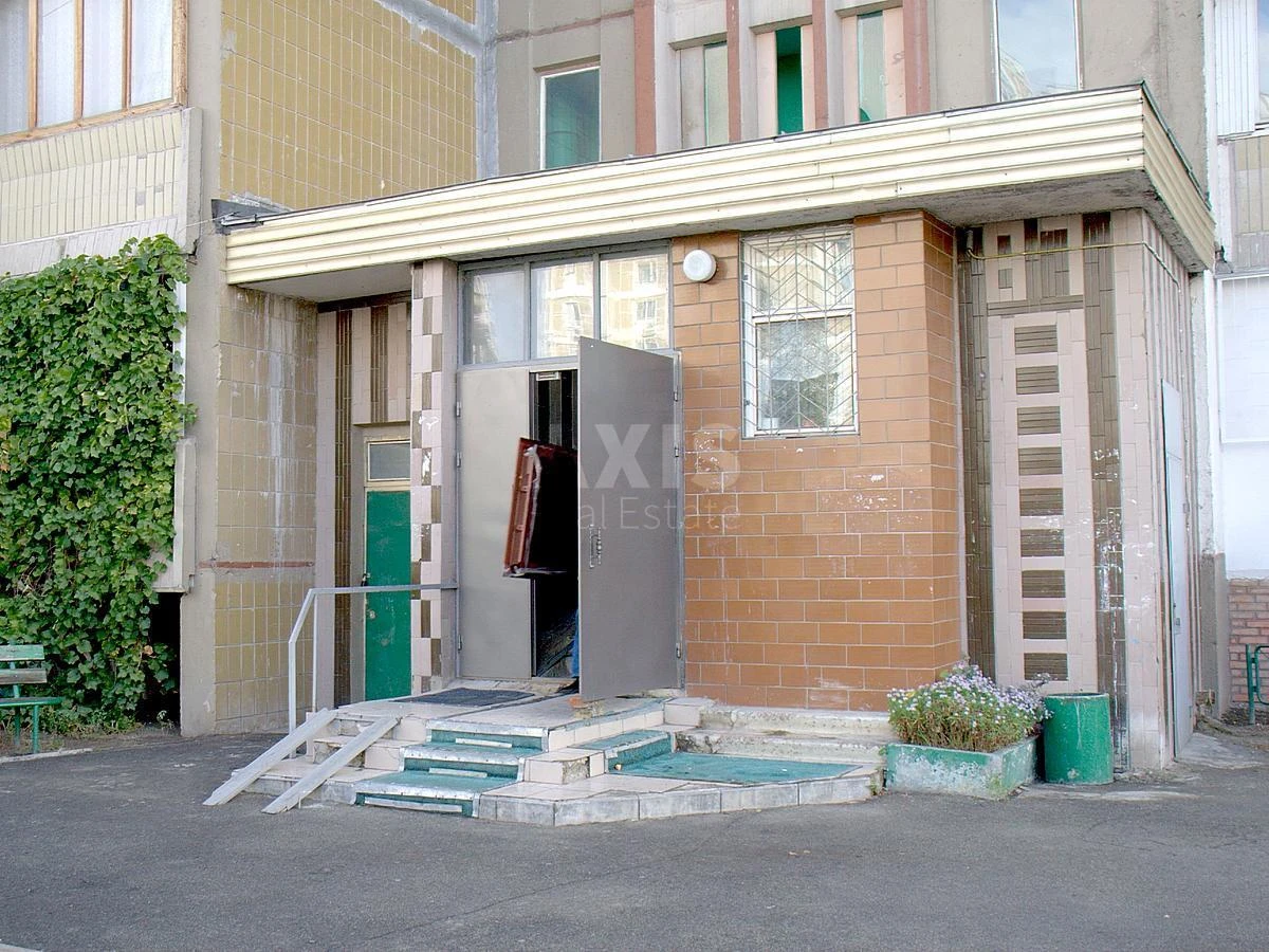2к квартира ул. Бальзака Оноре де 91/296889311