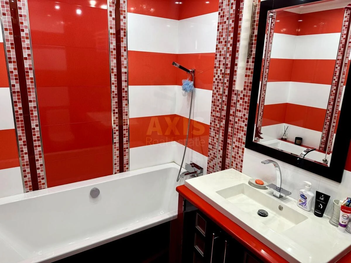 3k apartment vul. Sribnokil's'ka 226747513