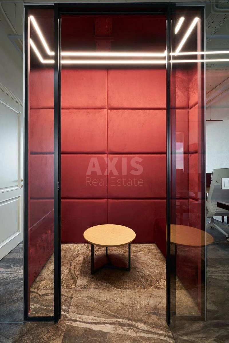 Office uzv. Klovs'kyj 7, 170m2674906