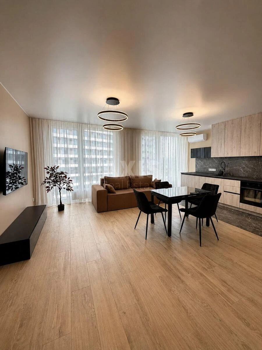 3k apartment nab. Dniprovs'ka 15Є683980