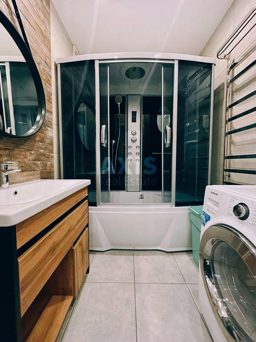 2k apartment vul. Lebedjeva Akademika 1497704