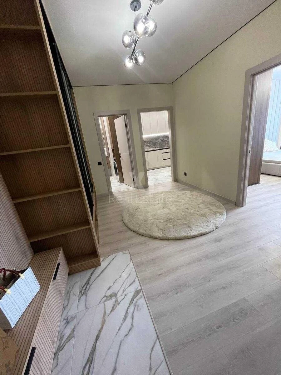 2k apartment pr-t Glushkova Akademika 427023512