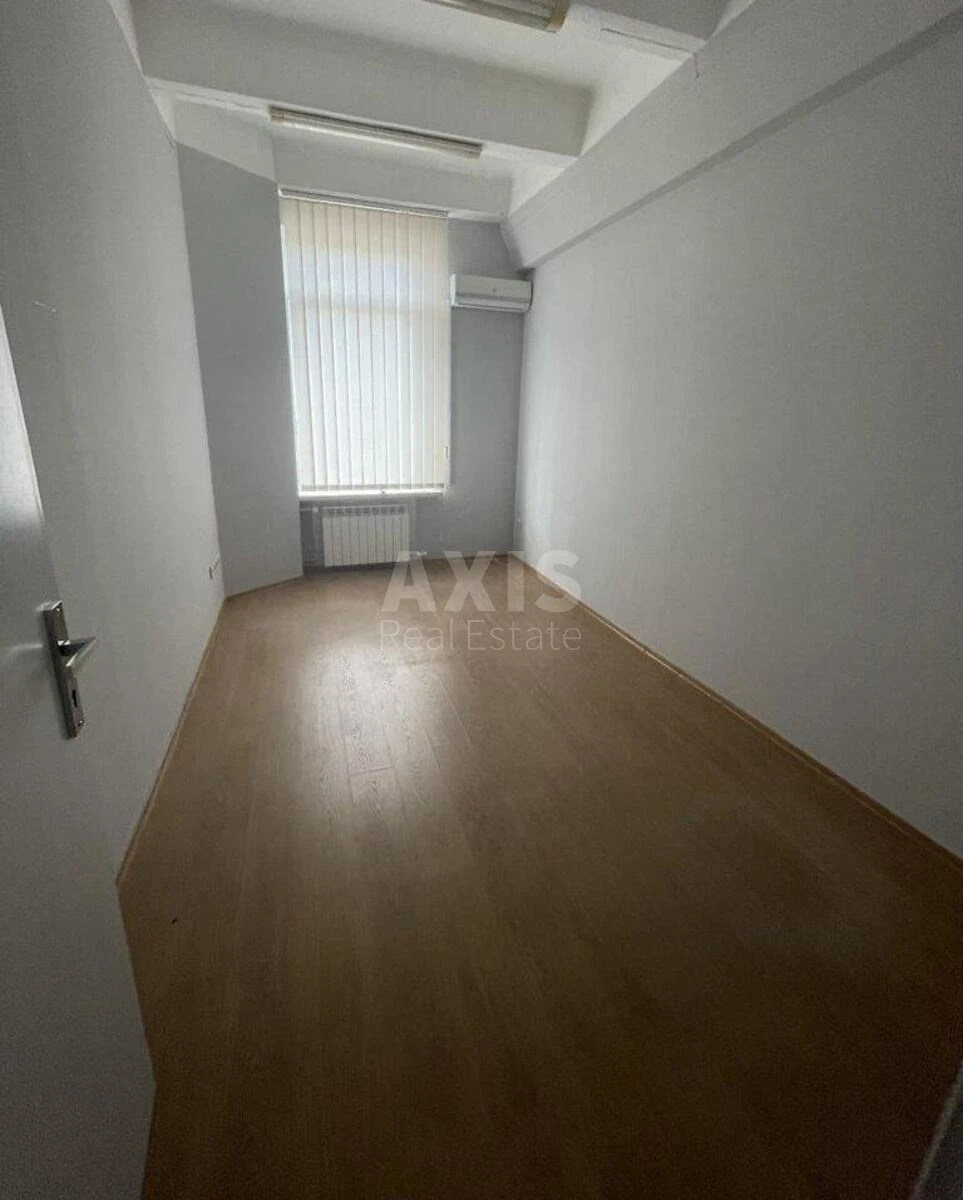 Office bul. Lesi Ukrai'nky 34, 79m2652742