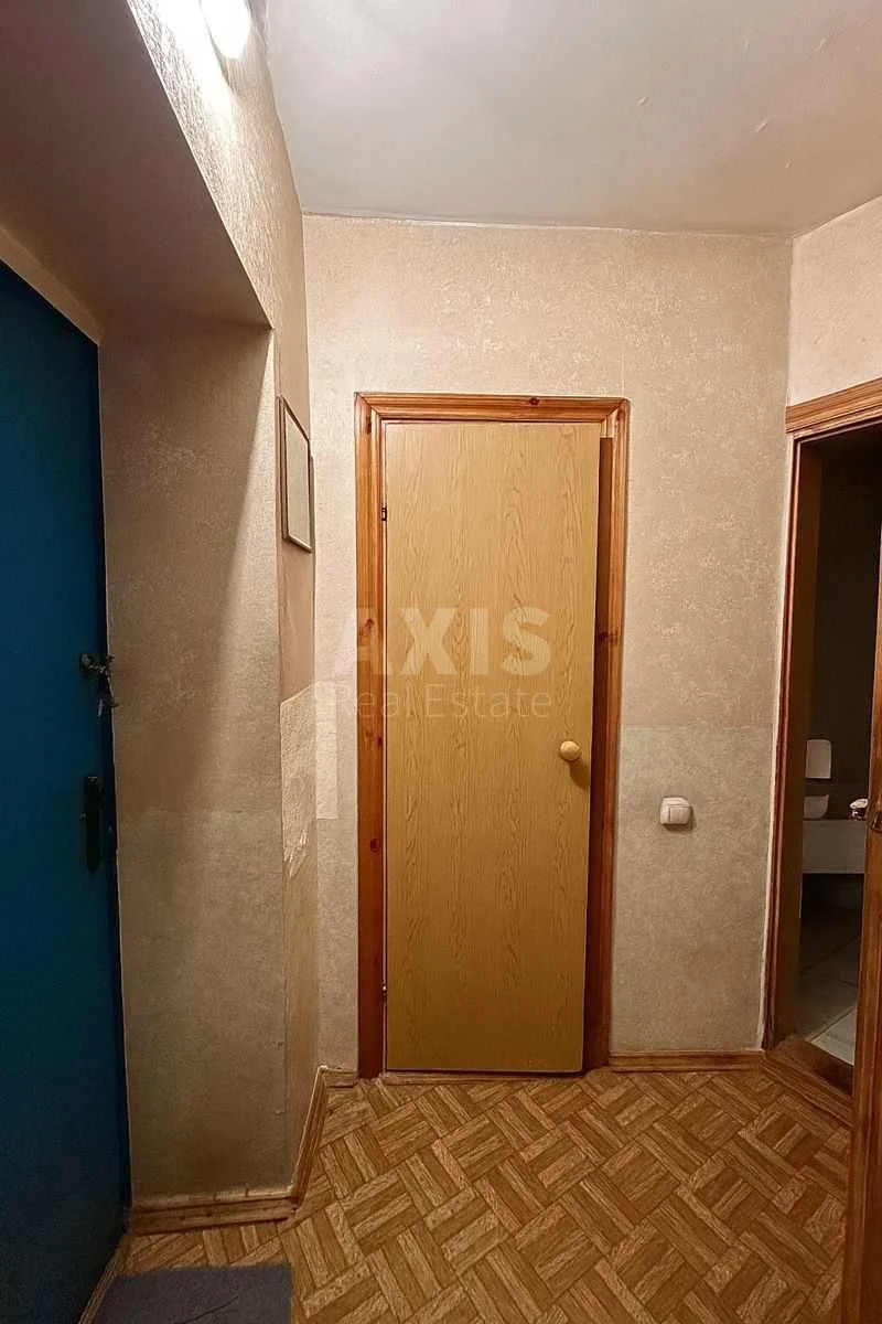 3k apartment vul. Vyshnjakivs'ka 9628997