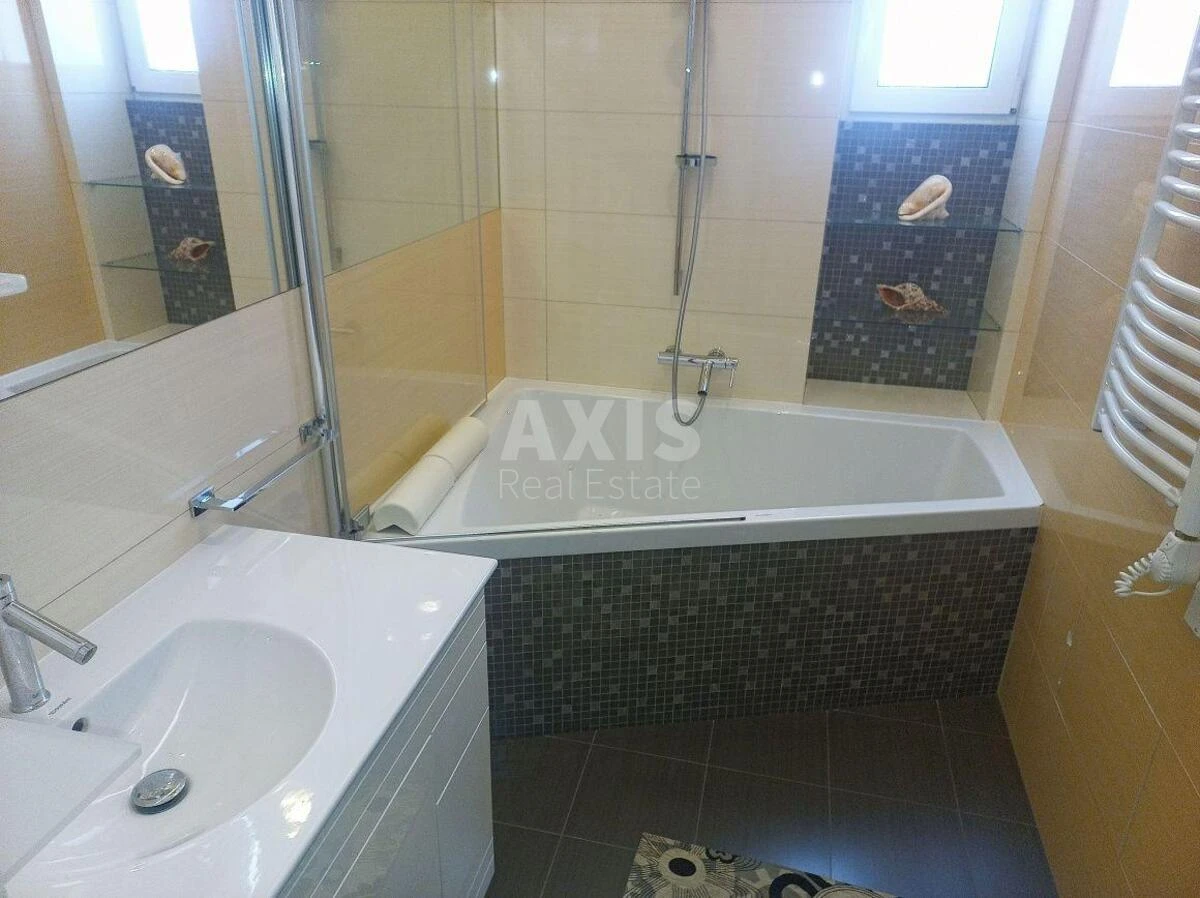 4k apartment vul. Kruglouniversytets'ka 7640248