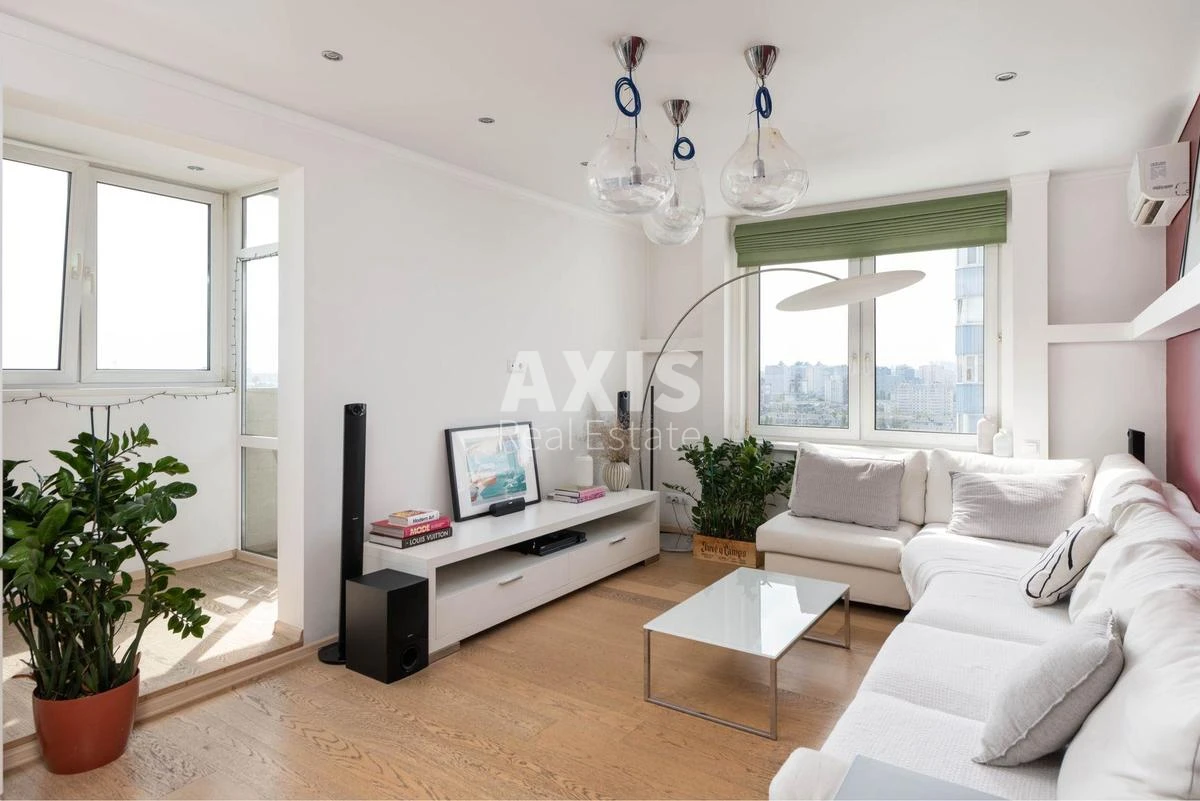 2k apartment vul. Kahovs'ka 13Б409020