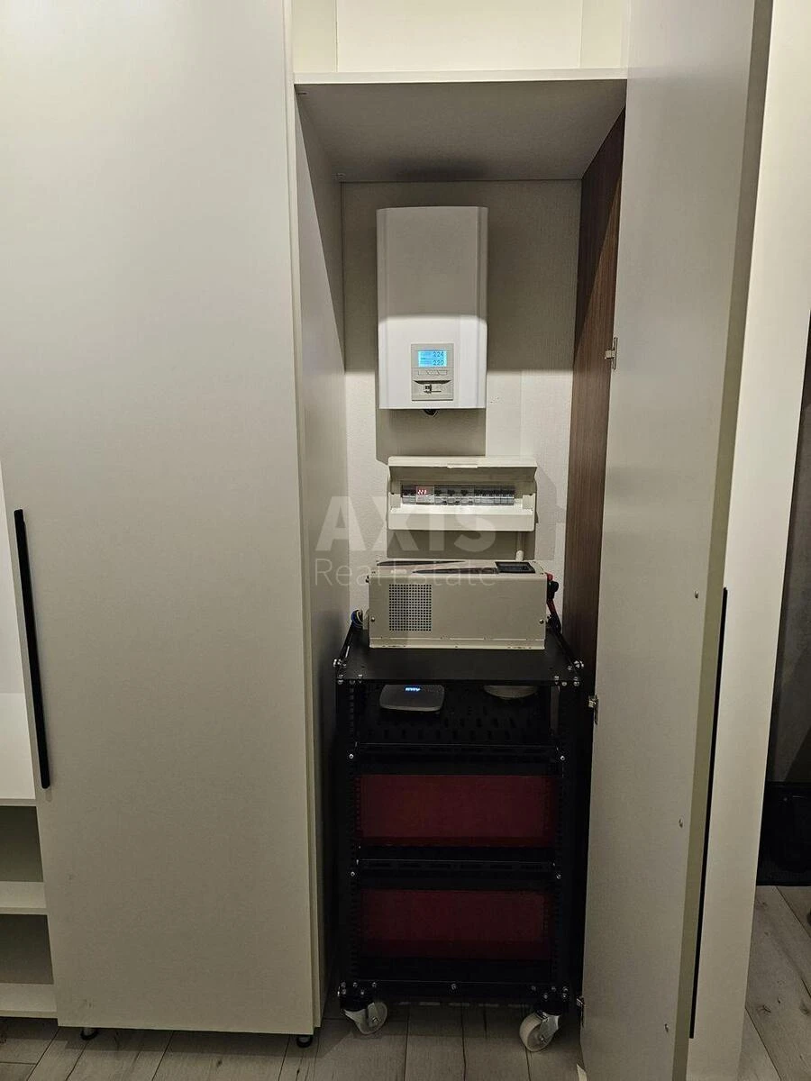 1k apartment vul. Olesja Berdnyka 1В6730013