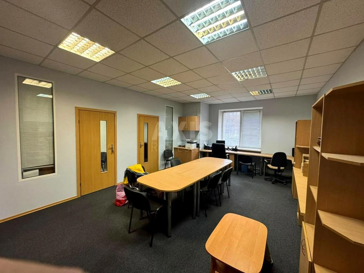 Office vul. Ahmatovoi' Anny 3А, 202m27043612