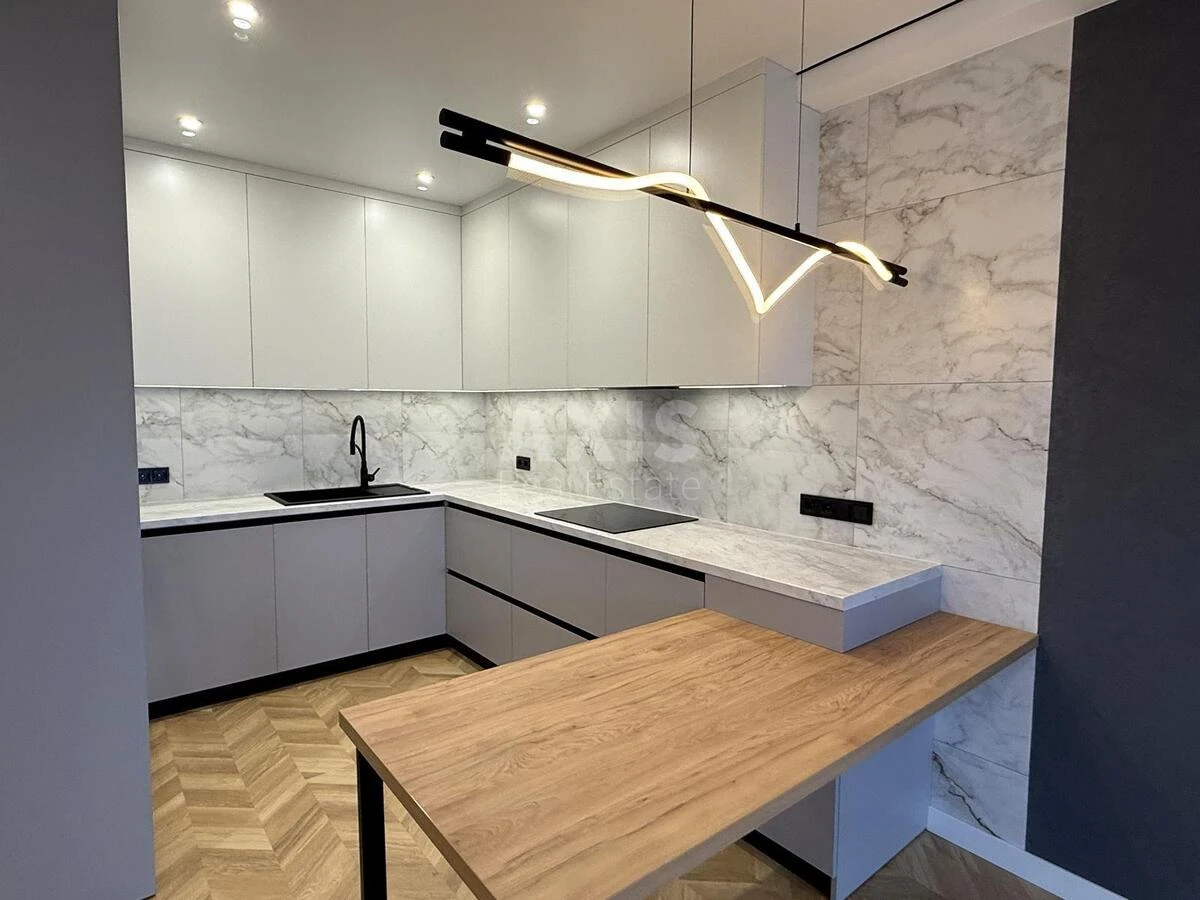 2к квартира ул. Михаила Максимовича 246576517