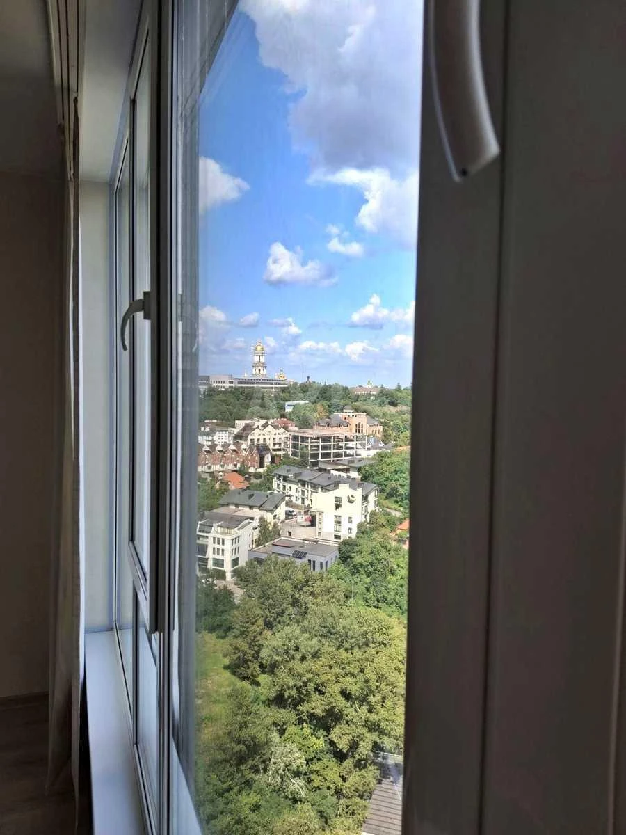3k apartment vul. Staronavodnyc'ka 8Б705481