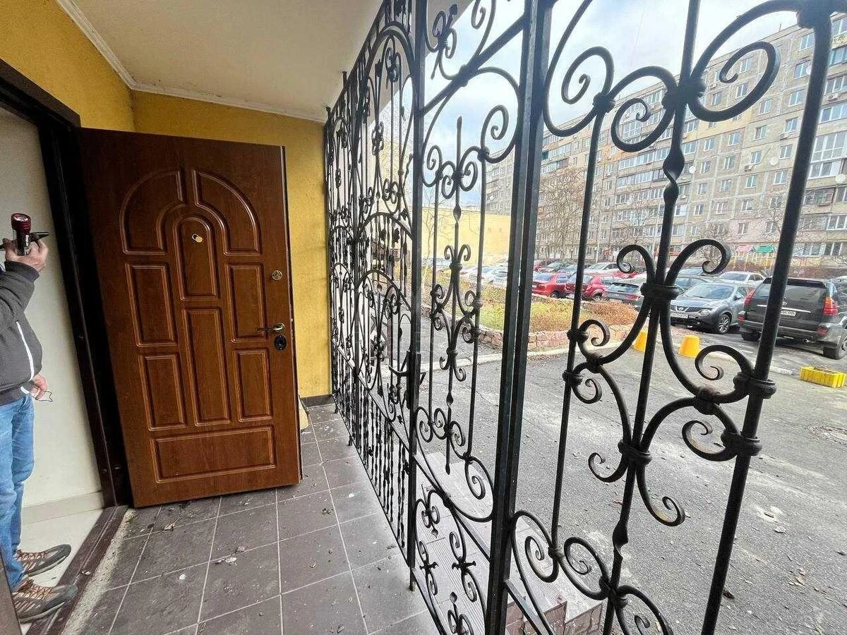 Объект торговли наб. Днепровская 13, 770м2613089