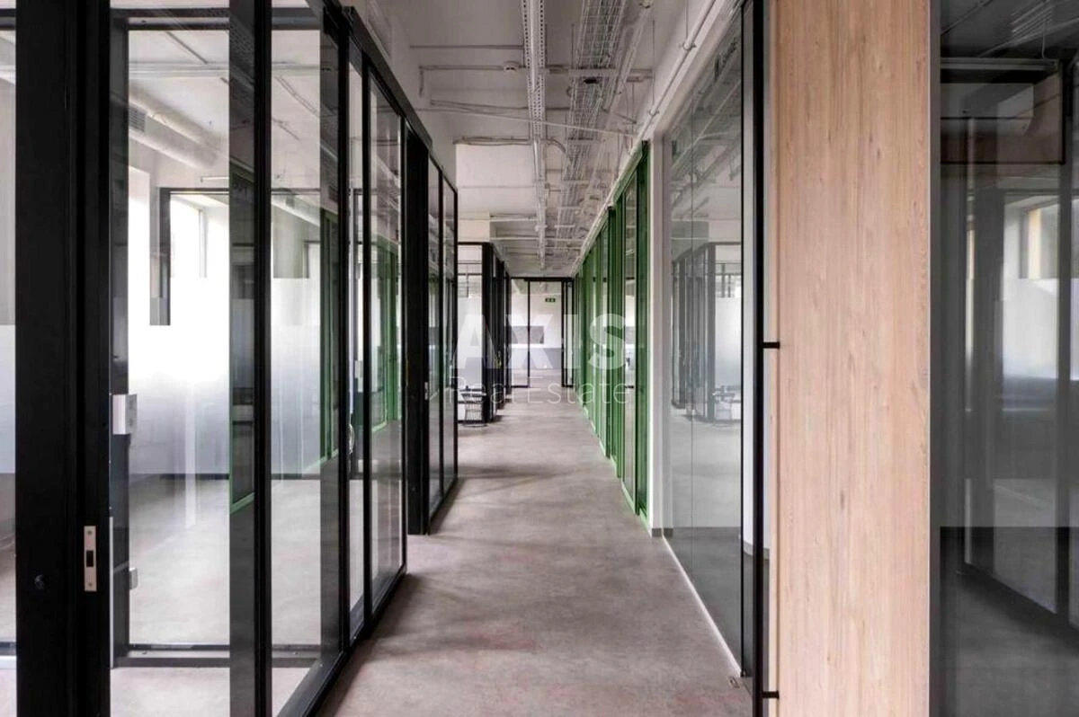 Office vul. Borychiv Tik 35V, 4374m2614396