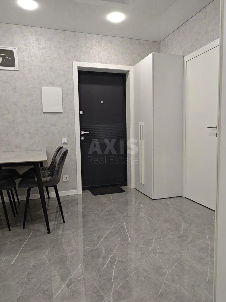 2k apartment vul. Prychal'na 127069812