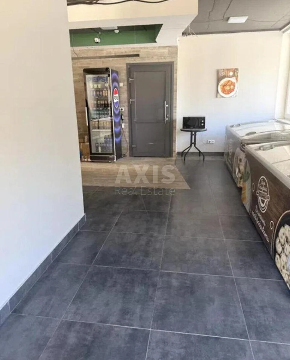 Объект торговли ул. Заболотного Академика 15, 61м2651784