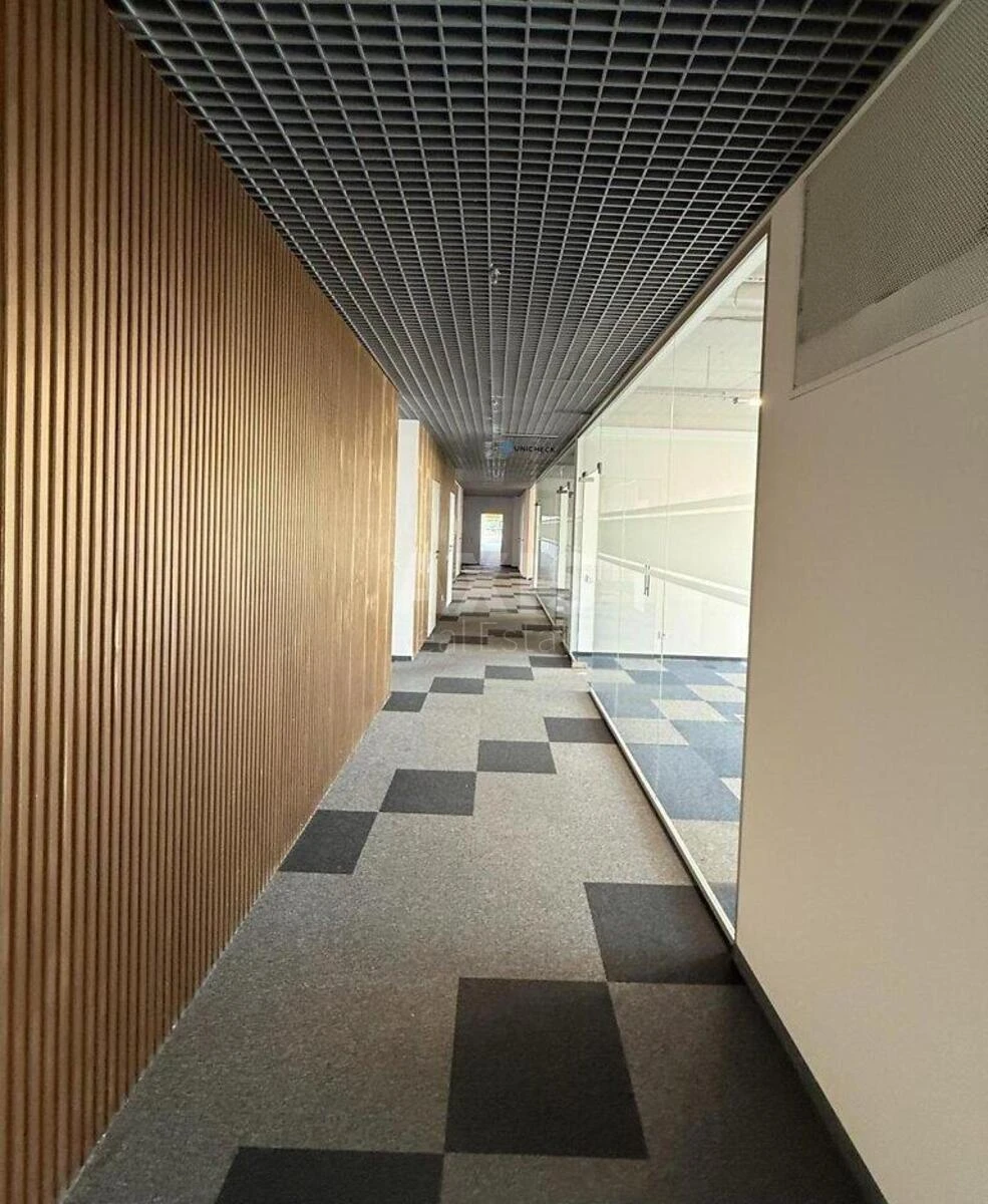 Office pr-t Stepana Bandery 28А, 674m2651062