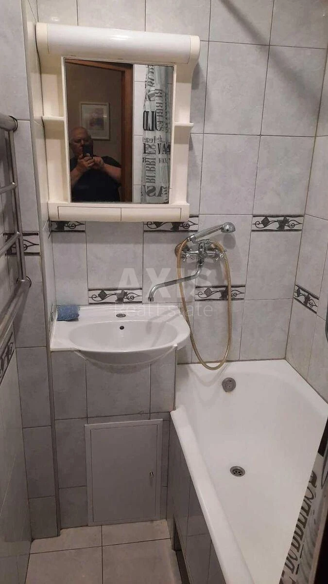 3к квартира ул. Борщаговская 16480103