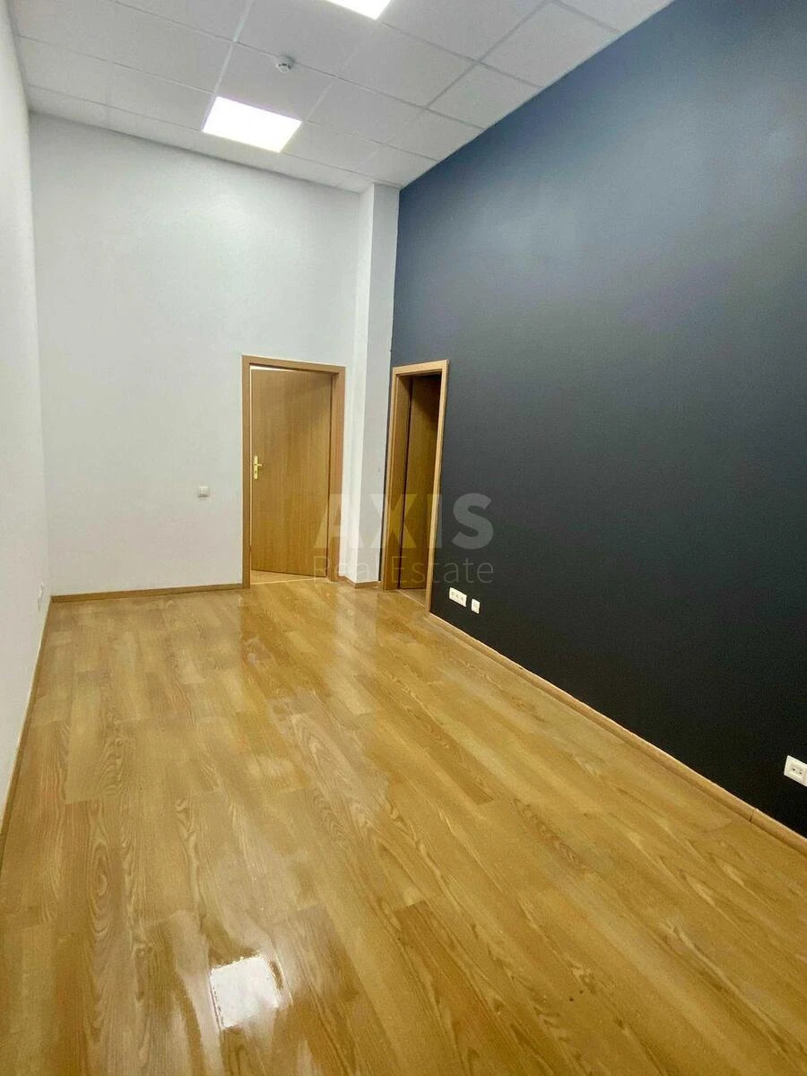 Офис ул. Сверстюка Евгения 11Б, 58м2712316