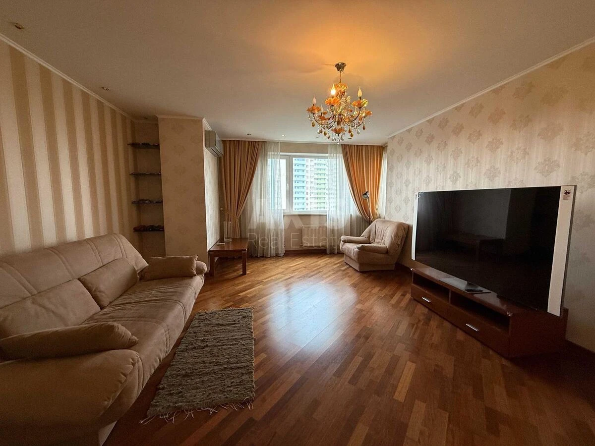 2k apartment vul. Shums'kogo Jurija 1А687632