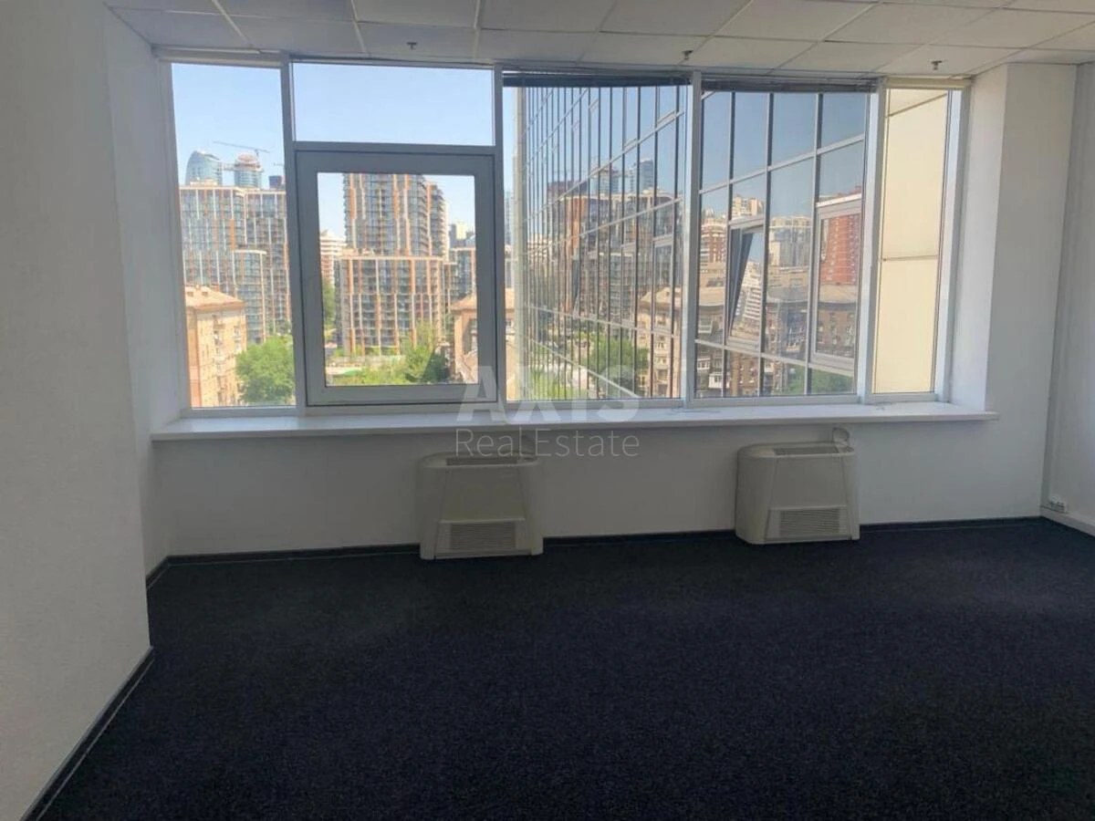 Office vul. Antonovycha 172, 320m2685202