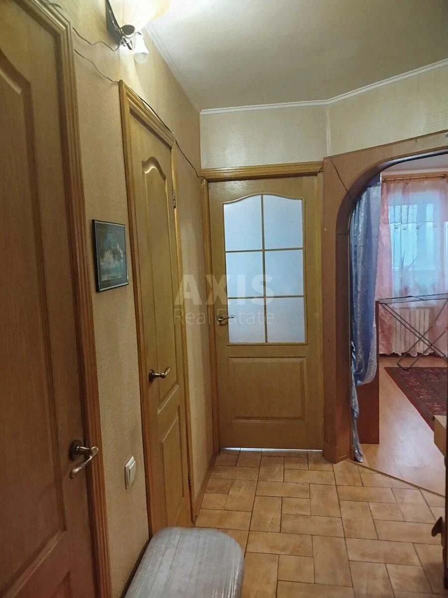 1к квартира ул. Юры Гната 16304412