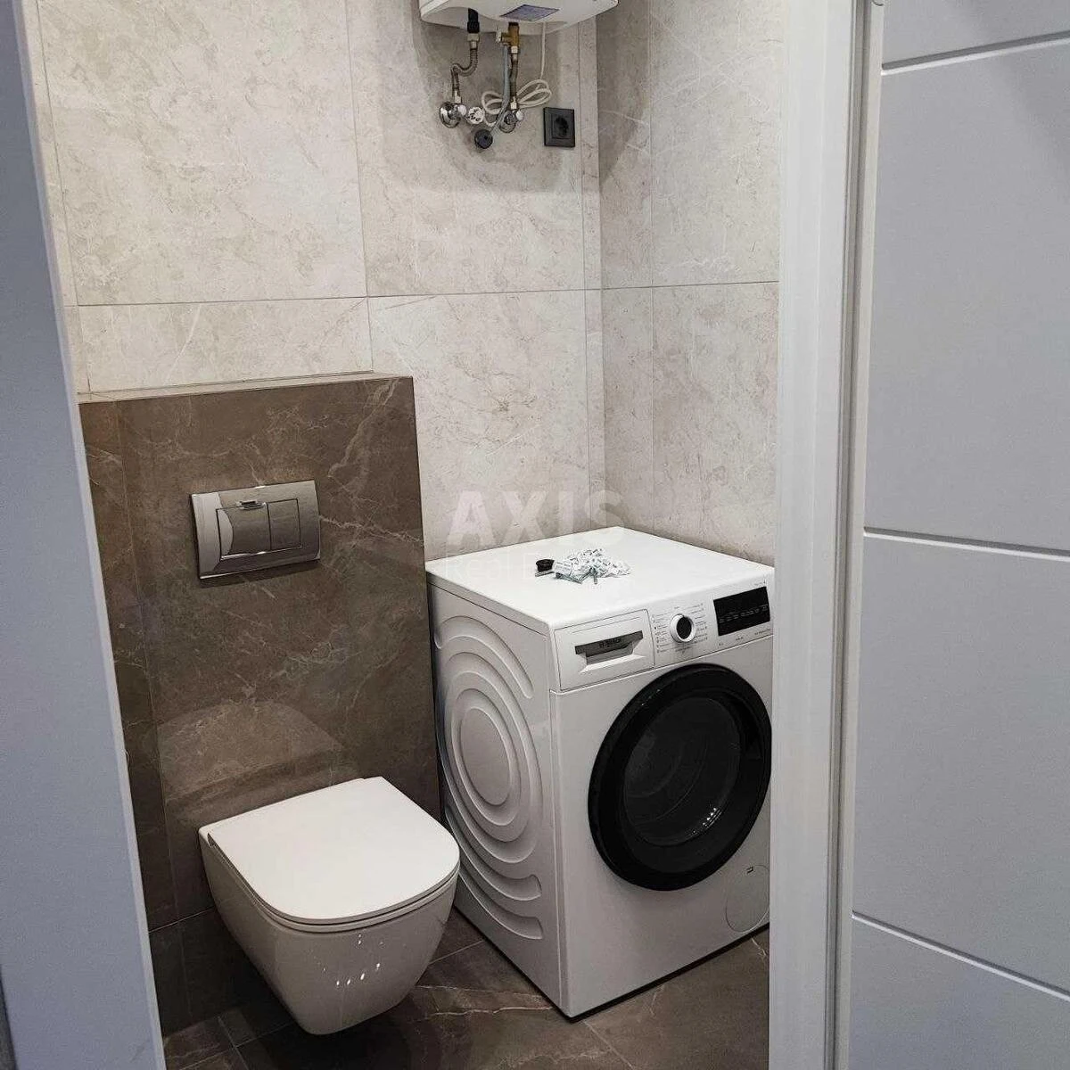 2k apartment pr-t Berestejskij 67670257