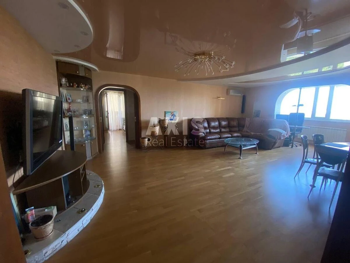 3к квартира бул. Дарницкий 8577692