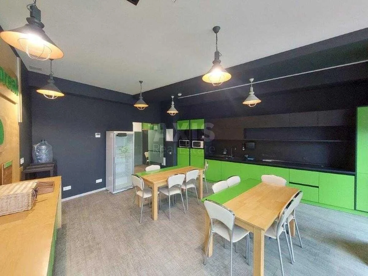 Office vul. Kyrylivs'ka 15А, 684m2662921