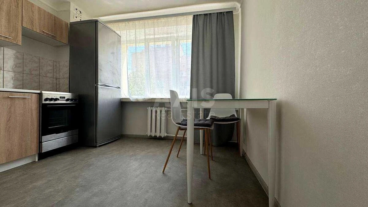 1k apartment vul. Jurkivs'ka 18707300
