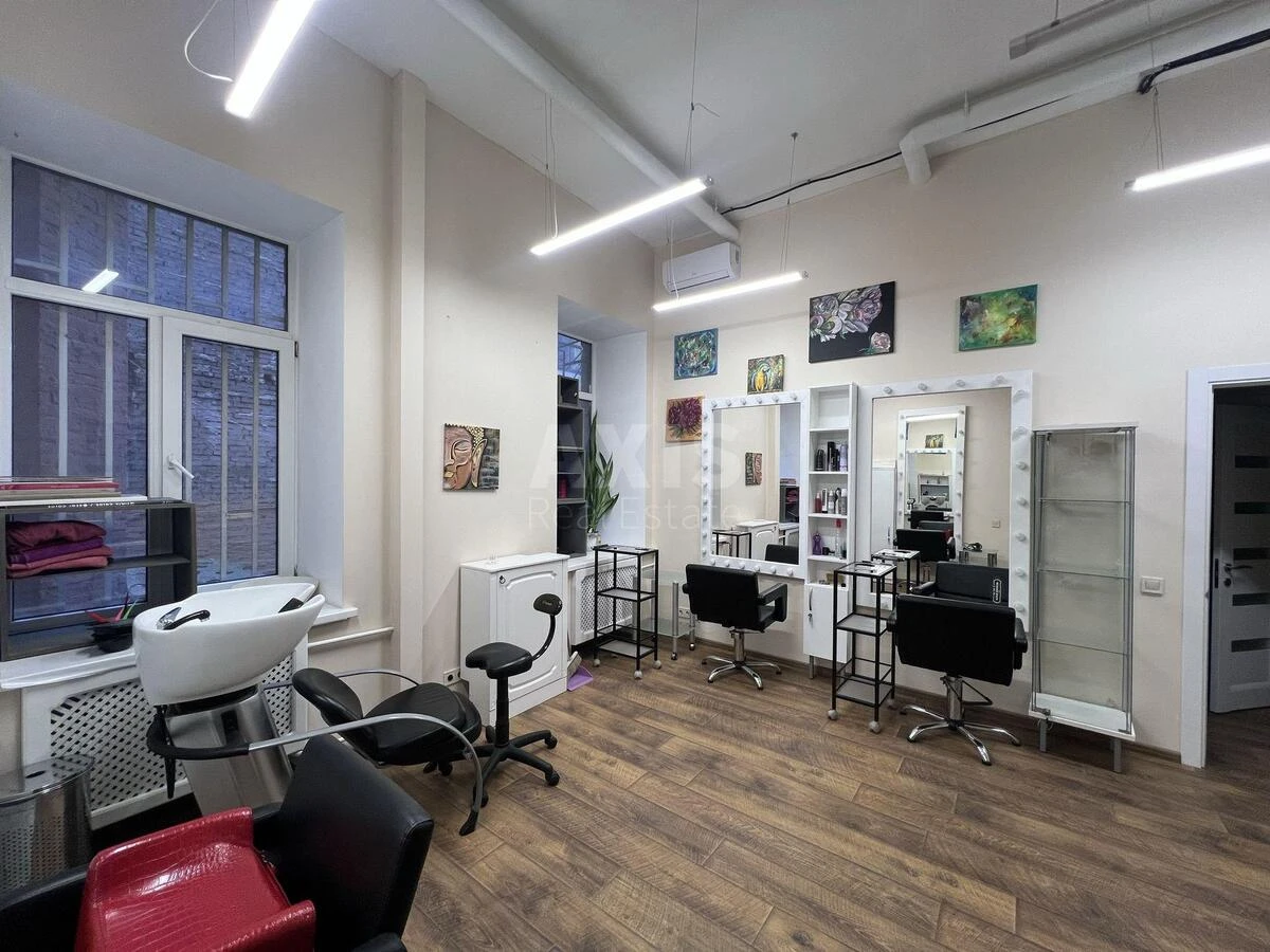 Trade object vul. Saksagans'kogo 28, 90m2661580