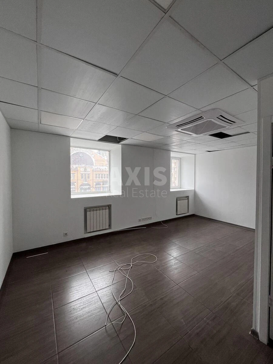 Office bul. Shevchenka Tarasa 2, 105m2698242
