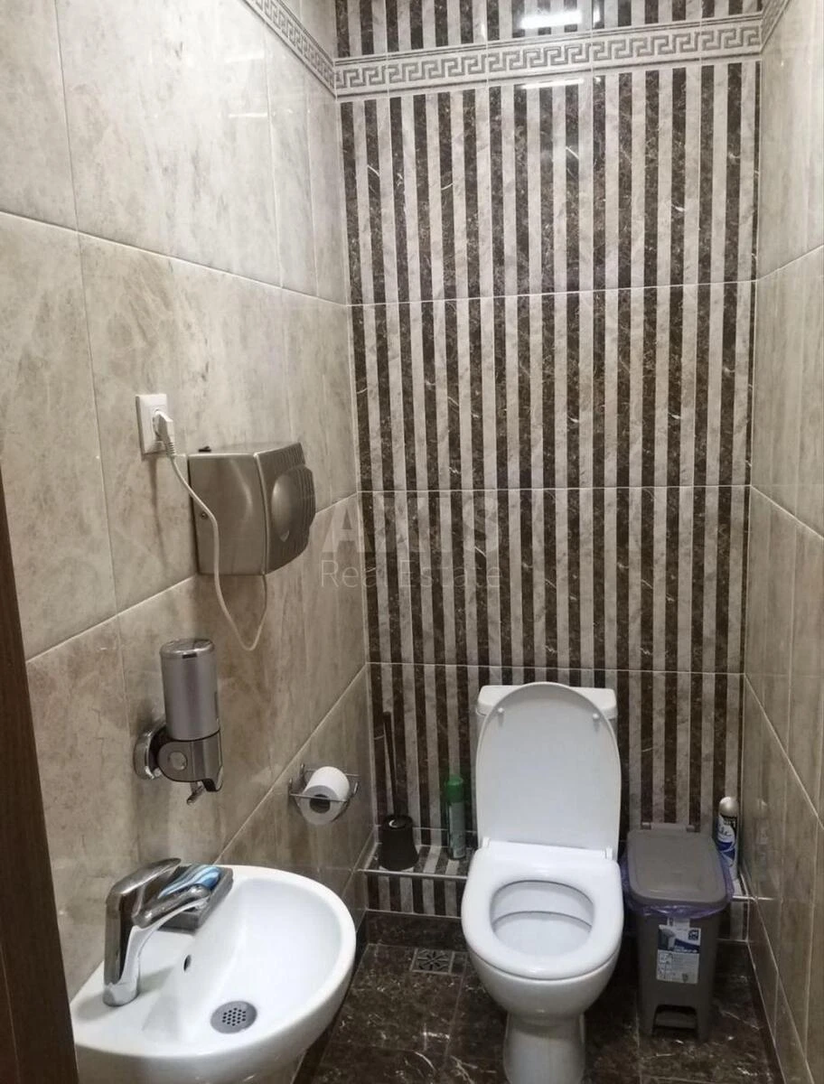 Office vul. Bogdanivs'ka 7А, 103m2647763