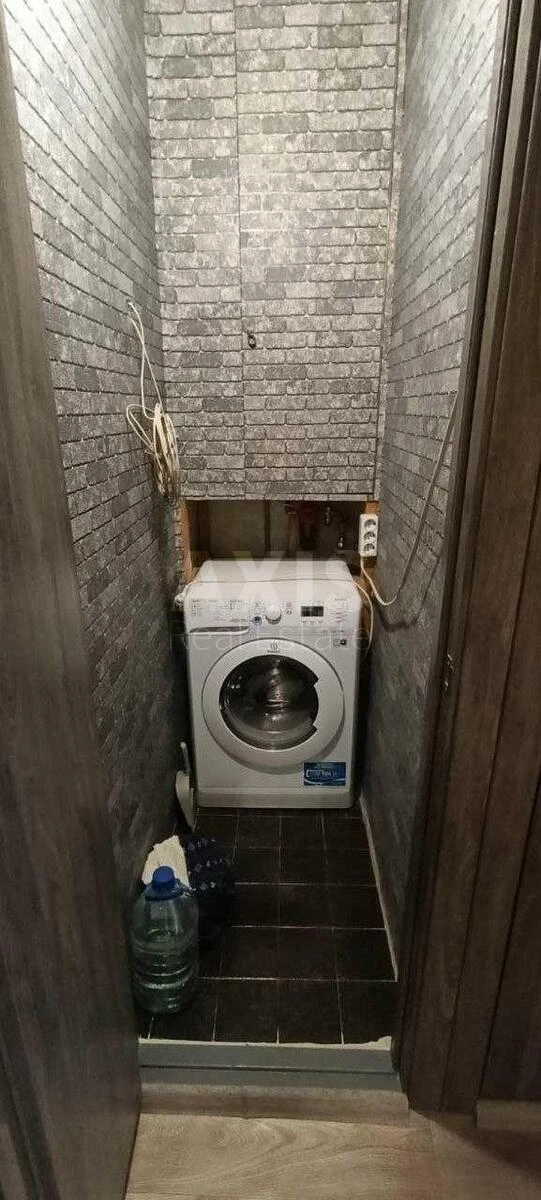 2k apartment vul. Jordans'ka 16682219