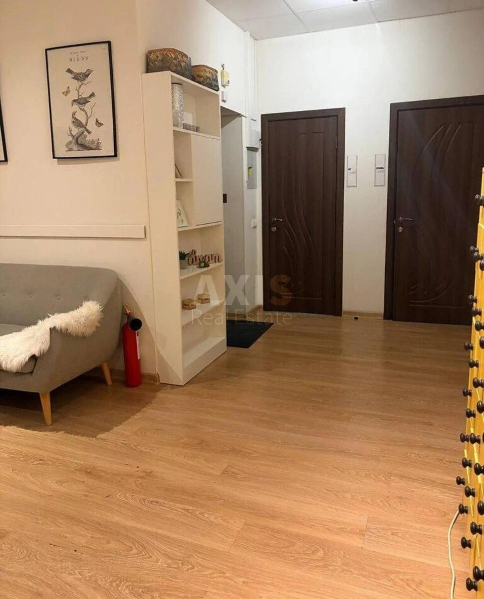 Office nab. Dniprovs'ka 14Б, 168m2671290