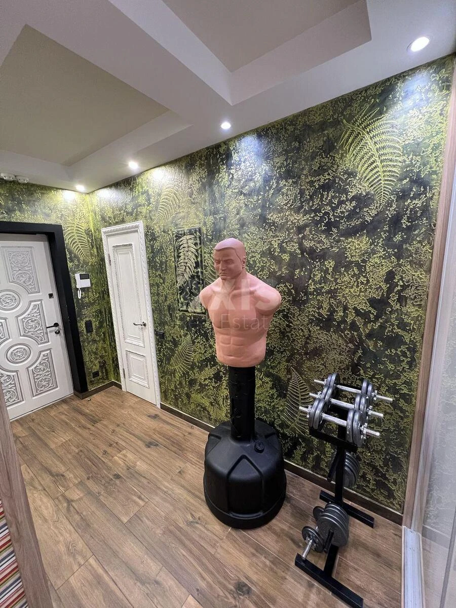 3k apartment vul. Dragomanova 40Е671079