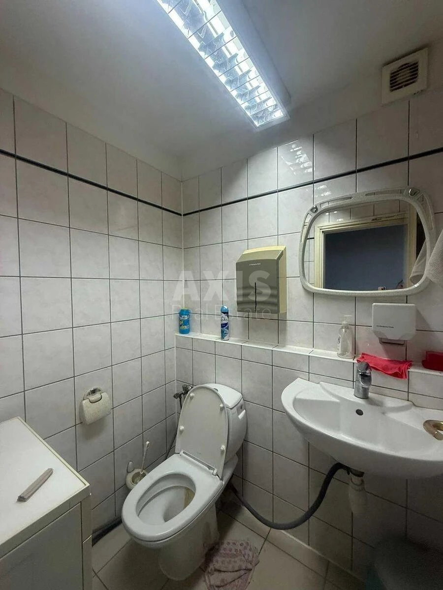 Office vul. Novatoriv 9А, 233m2716836