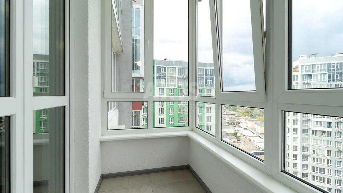 3k apartment vul. Kahovs'ka 607148518