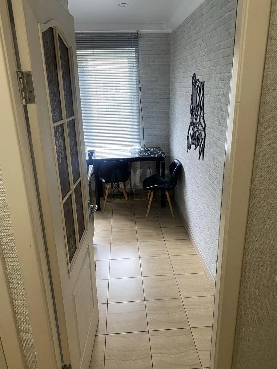 2k apartment vul. Mriyi 20А685600