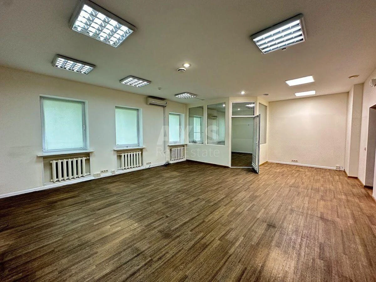 Office vul. Pymonenka Mykoly 13, 1612m2670103