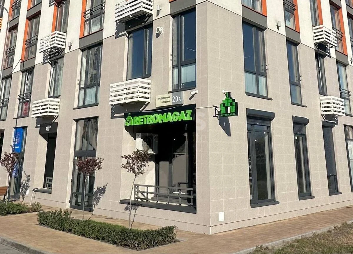 Trade object nab. Dniprovs'ka 20А, 108m2662340