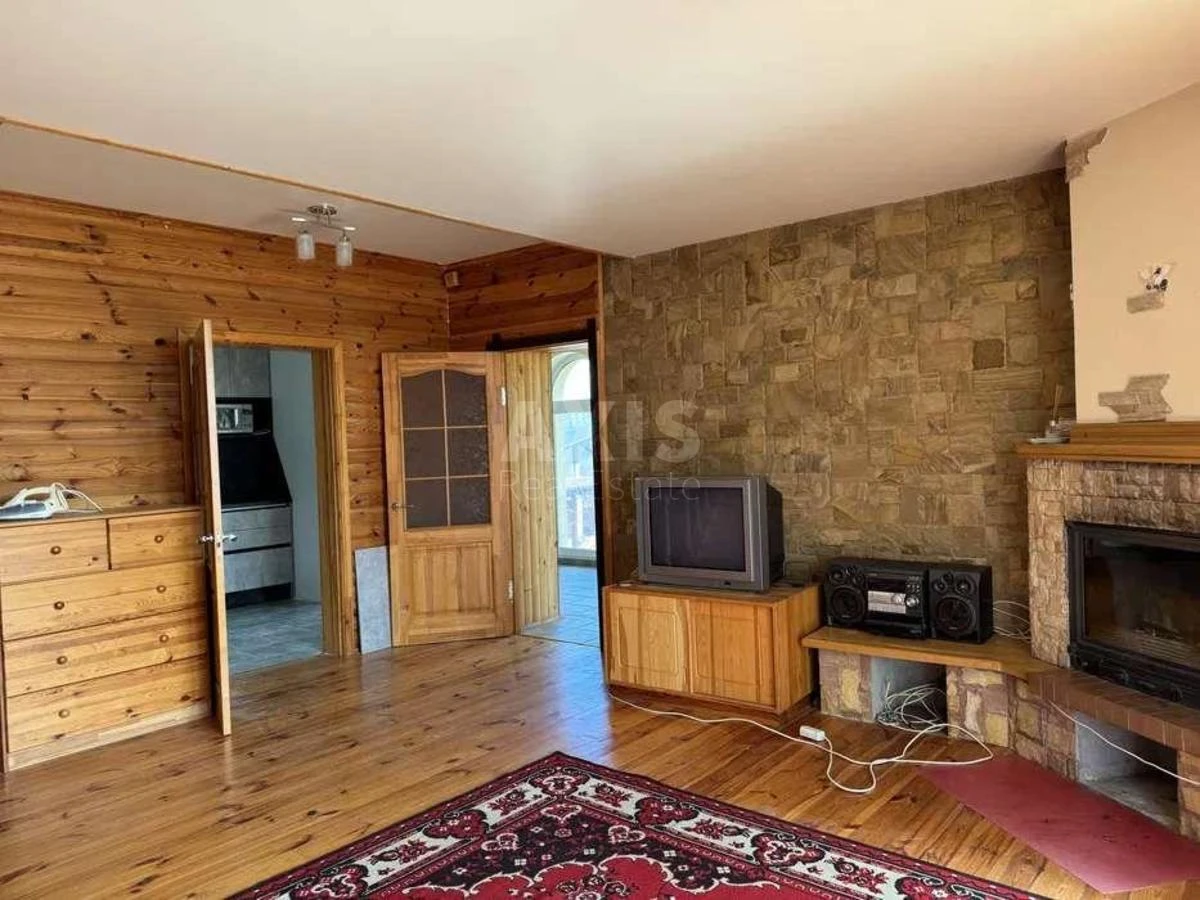 House vul. Naberezhna, 227m2, Kyiv city316478